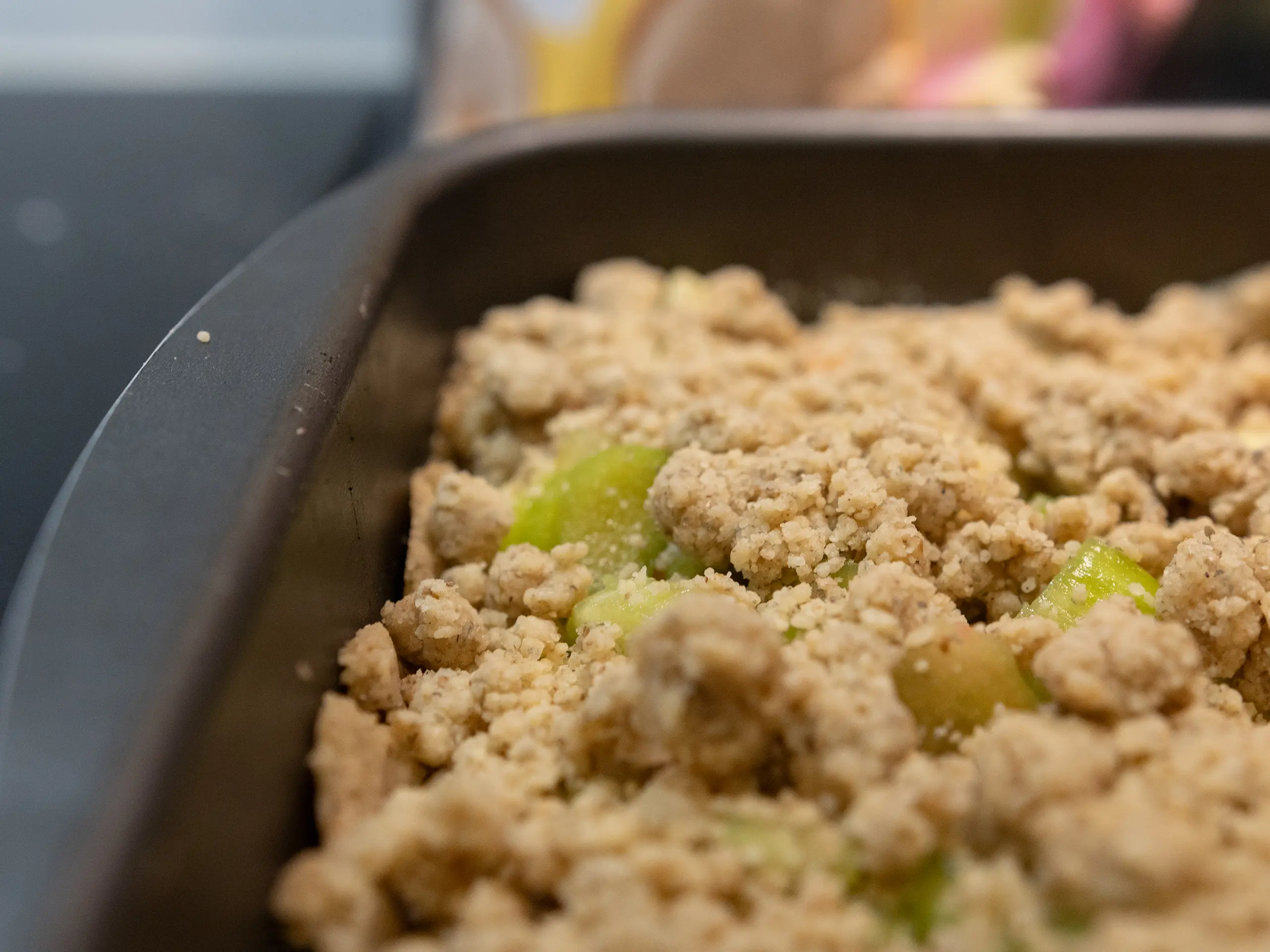 Rhubarb Apple Crumble